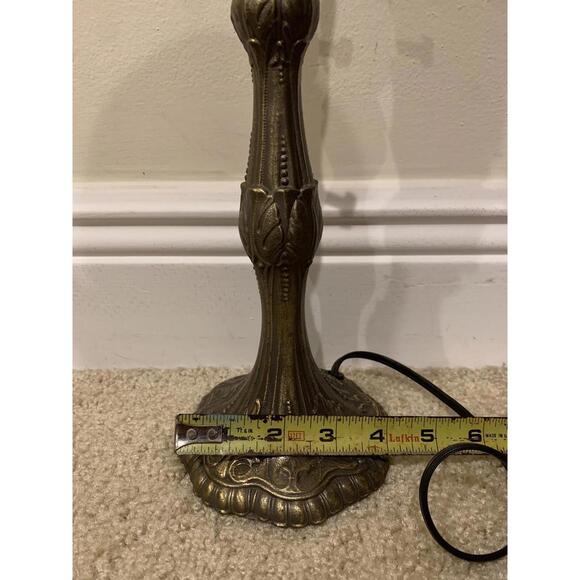 Tiffany style 16" Stained Slag Glass Table Accent Lamp Floral Design - Picture 3 of 15